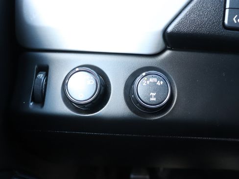 Used 2017 GMC Yukon XL SLT image 45