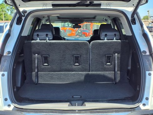 Used 2021 Buick Enclave Essence w/ Sport Touring Edition AWD/4WD image 6