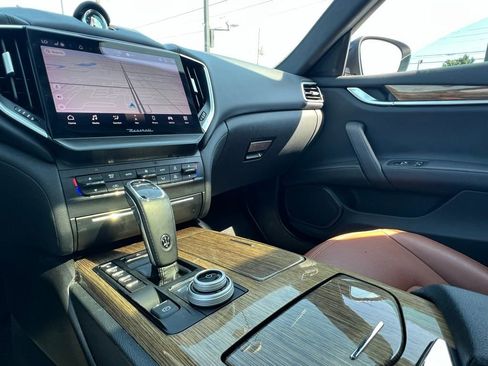 Used 2023 Maserati Ghibli GT image 40