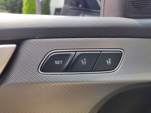 Used 2024 Hyundai Palisade SEL FWD image 30