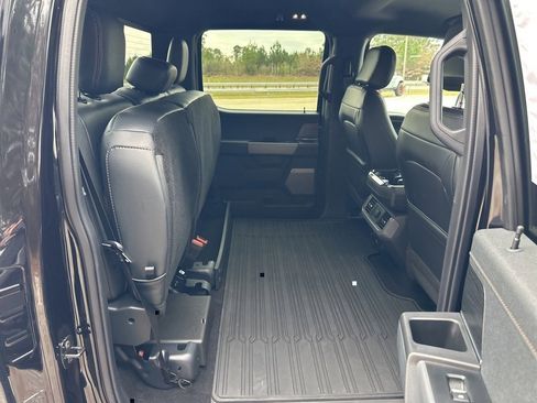 New 2024 Ford F150 Lariat w/ FX4 Off-Road Package image 40