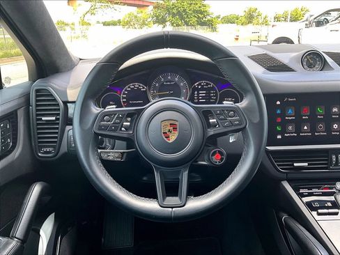 Certified 2023 Porsche Cayenne Turbo GT AWD/4WD image 15