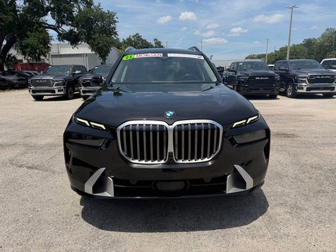 Used 2023 BMW X7 xDrive40i AWD/4WD image 8