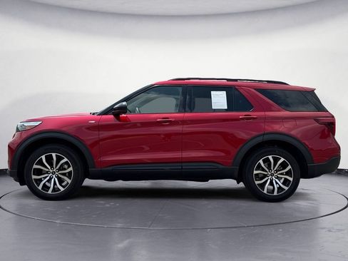 Used 2022 Ford Explorer ST-Line w/ Class IV Trailer Tow Package AWD/4WD image 6