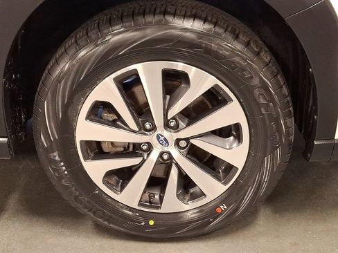 Used 2024 Subaru Outback Premium w/ Popular Package #1 image 11