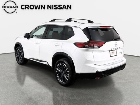 New 2026 Nissan Rogue Platinum image 7