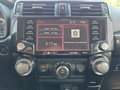 Used 2022 Toyota 4Runner TRD Off-Road AWD/4WD image 23