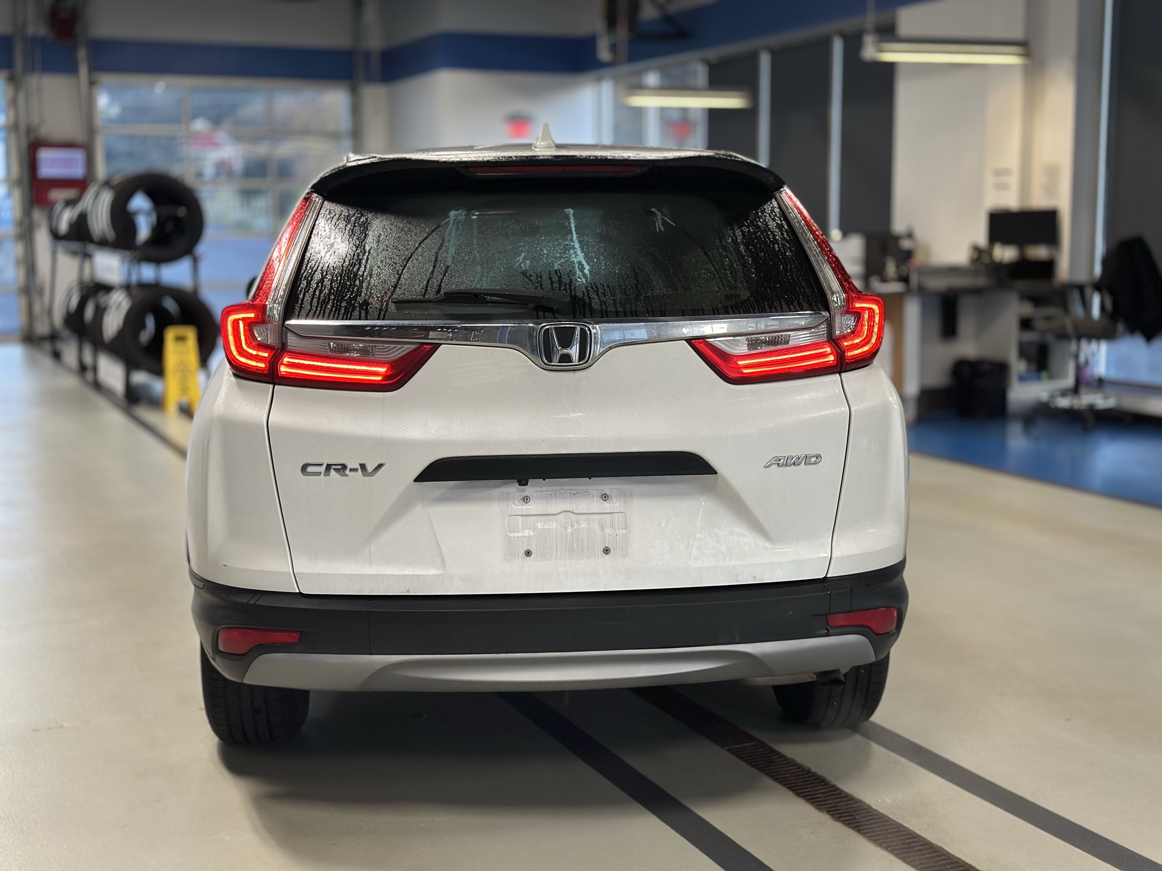 Used 2019 Honda CR-V LX image 6