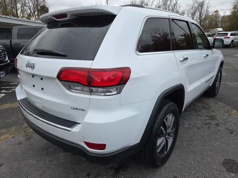 Used 2022 Jeep Grand Cherokee Limited image 4