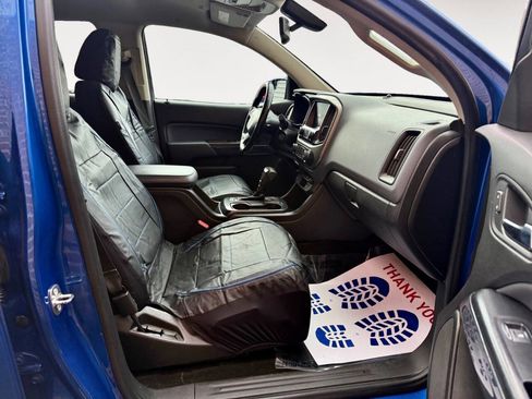 Used 2018 Chevrolet Colorado Z71 image 12