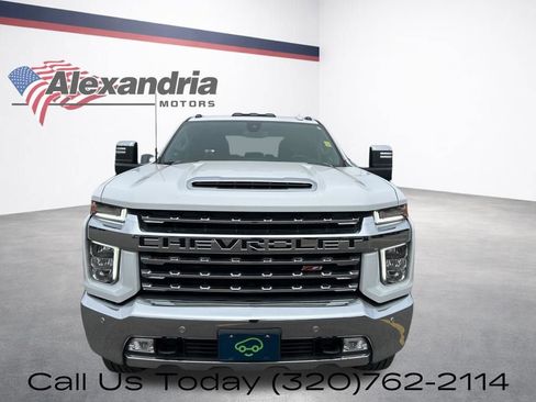 Certified 2022 Chevrolet Silverado 3500 LTZ image 2