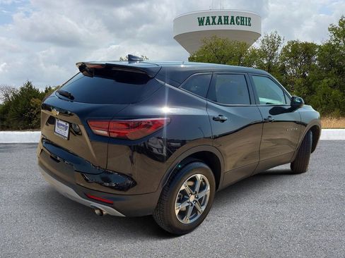 Used 2023 Chevrolet Blazer LT FWD image 5