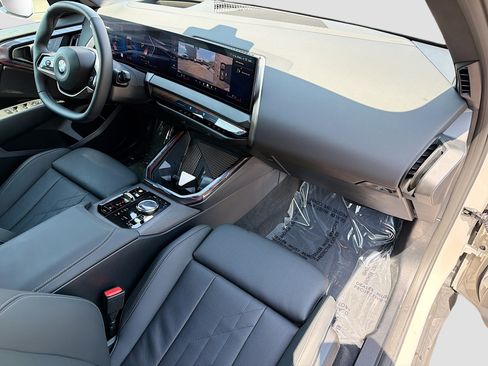 Used 2025 BMW X3 xDrive30i image 14