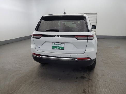 Used 2022 Jeep Grand Cherokee Limited 4xe w/ Luxury Tech Group II image 7