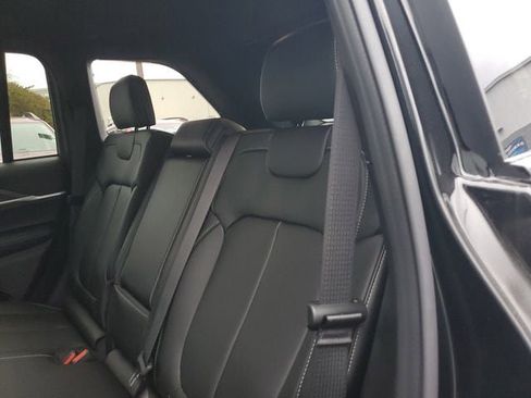 New 2026 Jeep Grand Cherokee Limited image 13