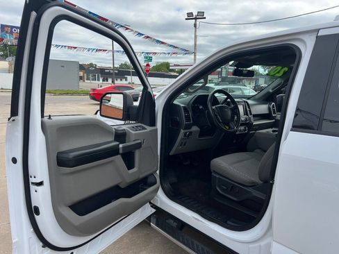 Used 2020 Ford F150 XLT w/ Equipment Group 302A Luxury AWD/4WD image 9