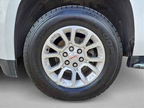 Used 2019 GMC Yukon XL SLT w/ Open Road Package image 21