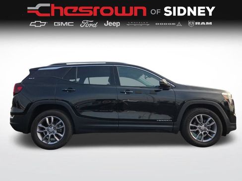 Used 2022 GMC Terrain SLT w/ Infotainment Package II AWD/4WD image 12