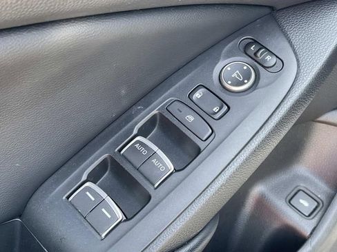 Used 2018 Honda Accord EX-L image 21