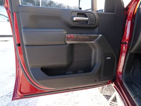 Used 2022 Chevrolet Silverado 2500 LTZ w/ LTZ Plus Package image 14