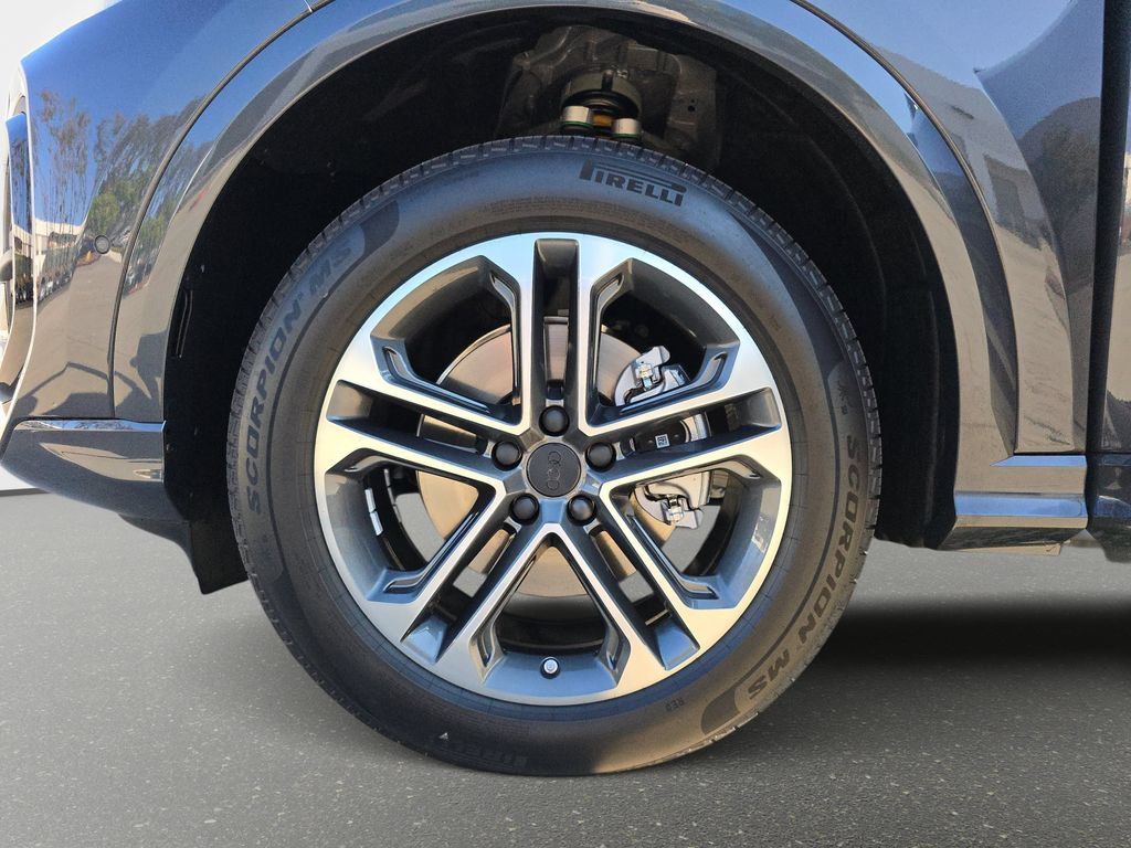 New 2026 Audi Q5 Premium AWD/4WD image 33