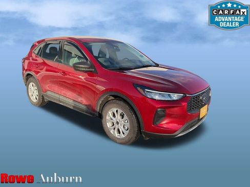 Certified 2025 Ford Escape Active w/ Cold Weather Package image 1