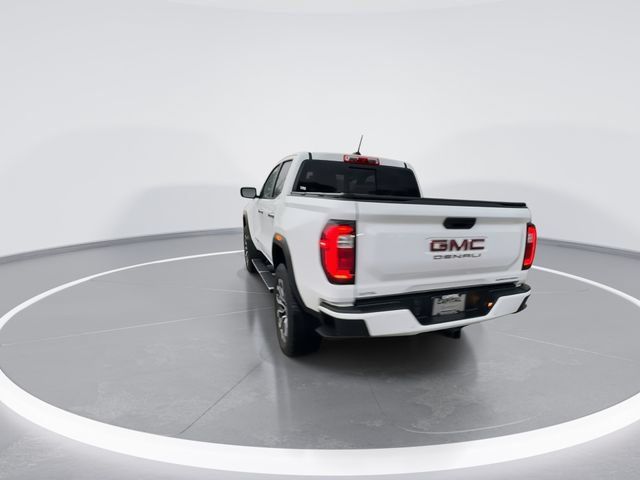 Used 2024 GMC Canyon Denali AWD/4WD image 6