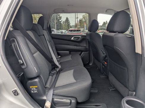 Used 2020 Nissan Pathfinder S AWD/4WD image 33