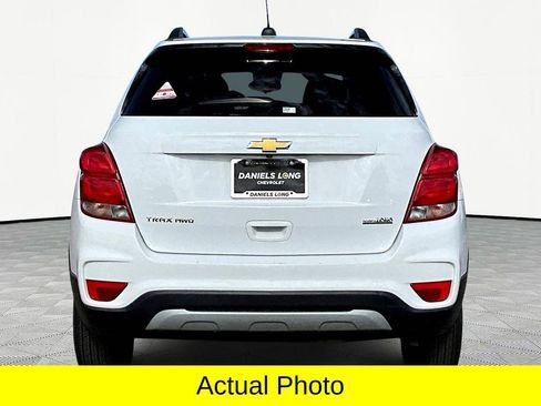 Used 2021 Chevrolet Trax LT image 4