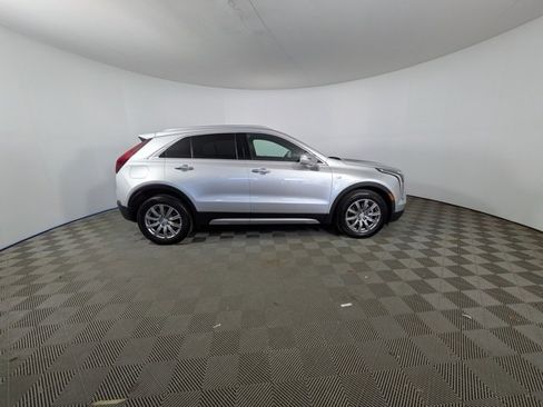 Used 2021 Cadillac XT4 Premium Luxury w/ Cold Weather Package image 4