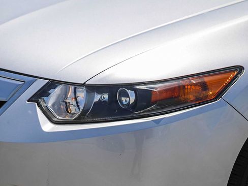 Used 2012 Acura TSX Sedan FWD image 8
