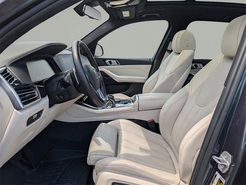 Used 2019 BMW X5 xDrive40i w/ Premium Package 2 image 12