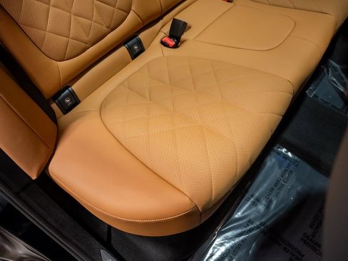 Used 2023 BMW X5 M50i w/ Executive Package image 36