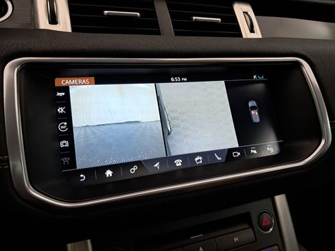 Used 2017 Land Rover Range Rover Evoque HSE Dynamic image 24