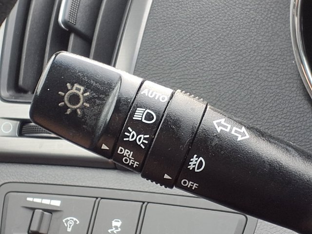 Used 2015 Hyundai Sonata Hybrid FWD image 12