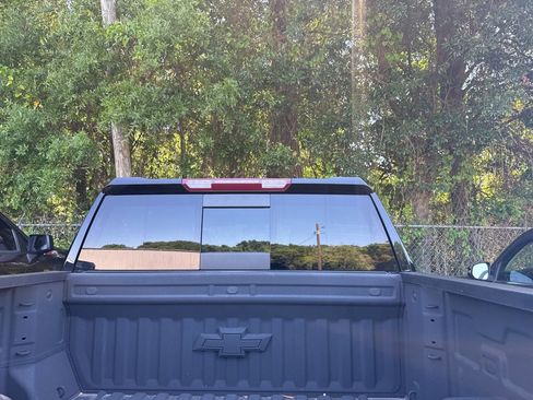 Used 2024 Chevrolet Silverado 1500 LTZ w/ LTZ Premium Package AWD/4WD image 10