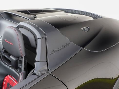 Used 2019 Porsche 911 Speedster image 8