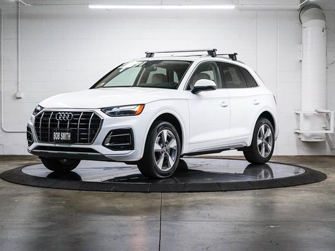 Used 2023 Audi Q5 2.0T Premium AWD/4WD image 3