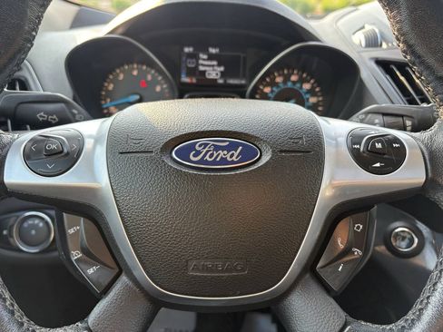 Used 2013 Ford Escape Titanium w/ Parking Technology Pkg AWD/4WD image 38