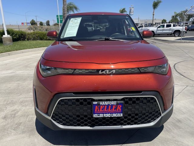 Used 2024 Kia Soul LX w/ Option Group 015 FWD image 3