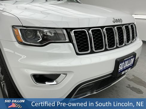 Used 2021 Jeep Grand Cherokee Limited image 27