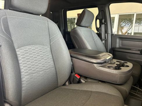 Used 2025 RAM 3500 Tradesman AWD/4WD image 27