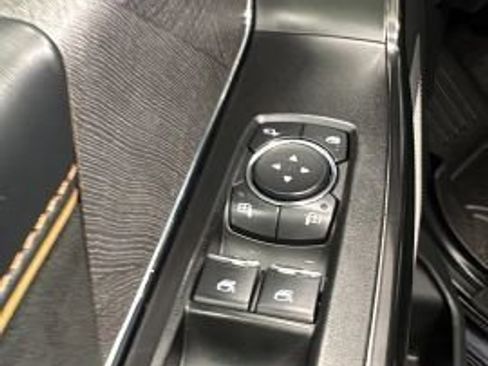 Used 2021 Ford F150 Platinum w/ Equipment Group 701A High image 12