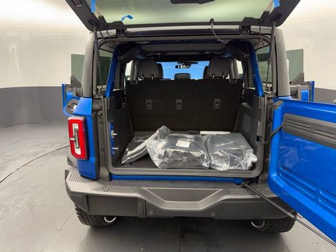 New 2026 Ford Bronco Badlands w/ Sasquatch Package image 6