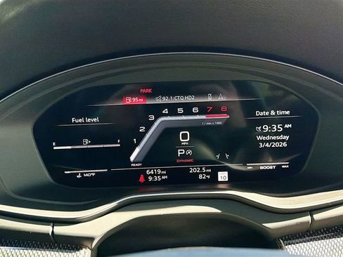 Used 2025 Audi SQ5 Premium Plus image 40