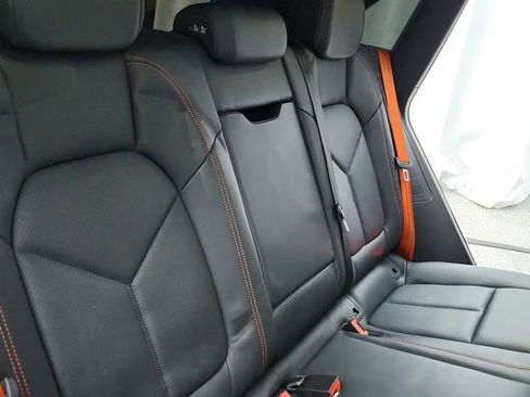 Used 2022 Porsche Macan image 41