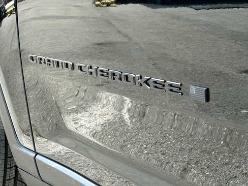 New 2026 Jeep Grand Cherokee Altitude RWD image 15