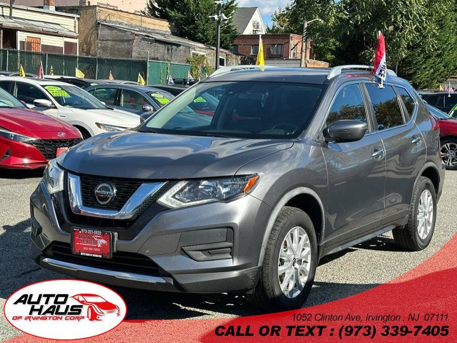 Used 2020 Nissan Rogue SV AWD/4WD image 1