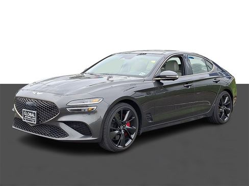 Used 2023 Genesis G70 3.3T w/ Sport Prestige Package image 3