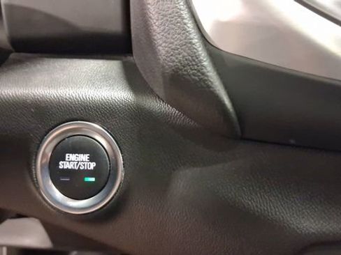 Used 2023 GMC Terrain SLE w/ Driver Convenience Package AWD/4WD image 32